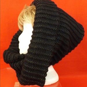 Tory Burch Black Snood | Never Worn